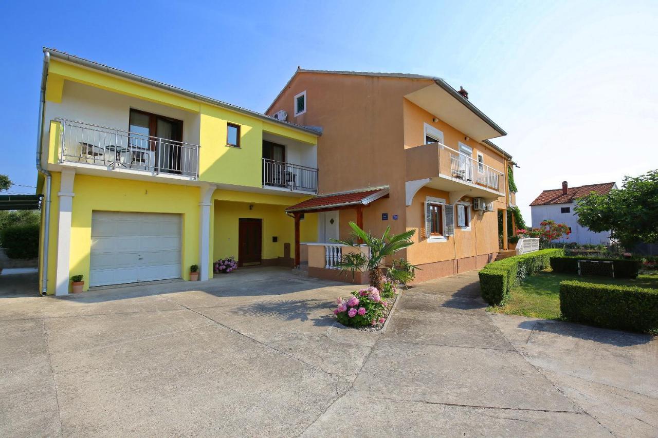 Apartmani Dane Sukošan Esterno foto